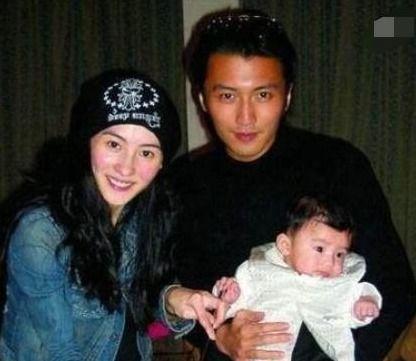 娱乐圈吃瓜张柏芝微博,吃瓜群众热议不已